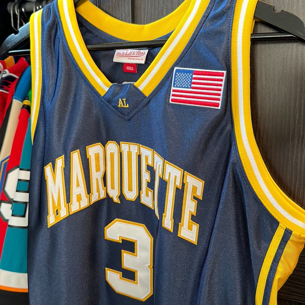 Dwyane Wade Marquette Golden Eagles Mitchell & Ness 2002-03 Authentic Jersey - Picture 2 of 4